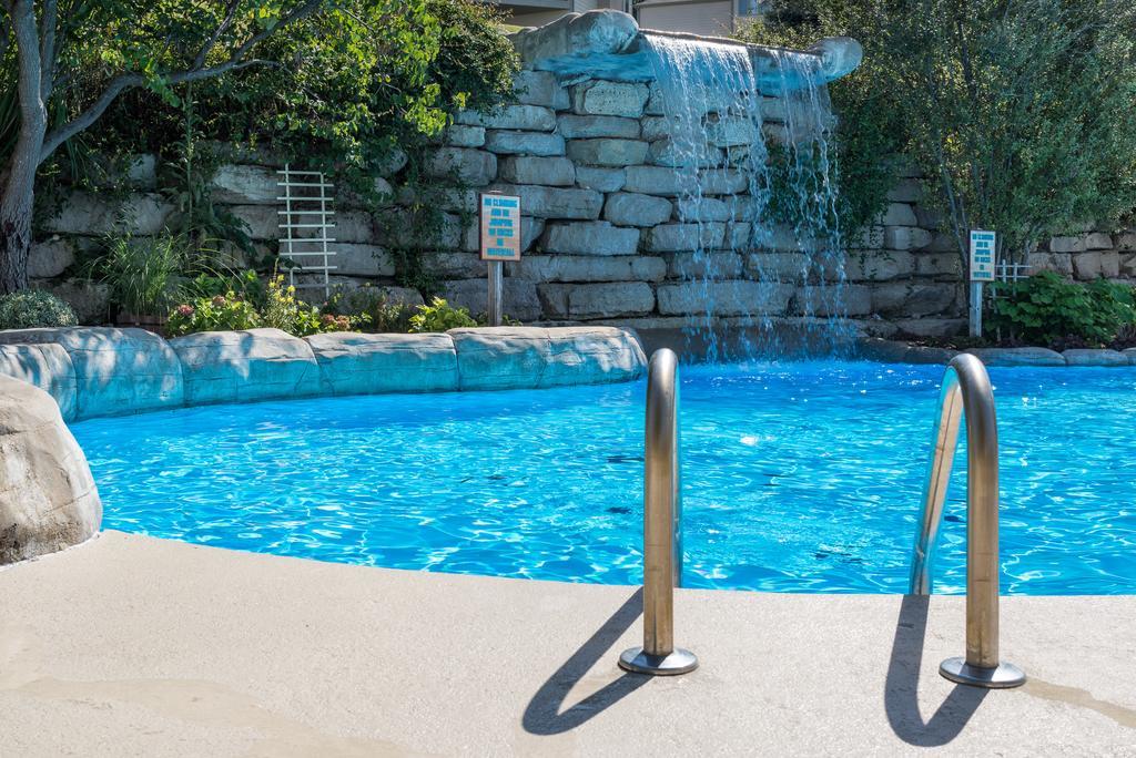 Westgate Branson Lakes Resort Hollister Exterior photo