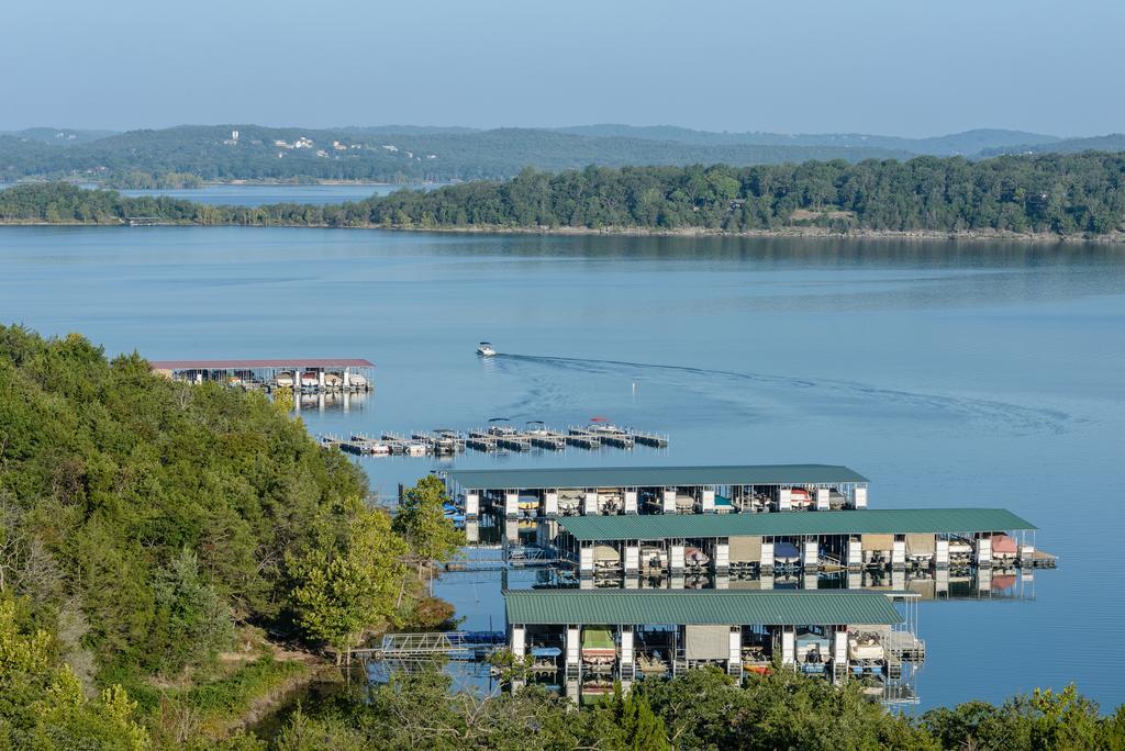 Westgate Branson Lakes Resort Hollister Exterior photo